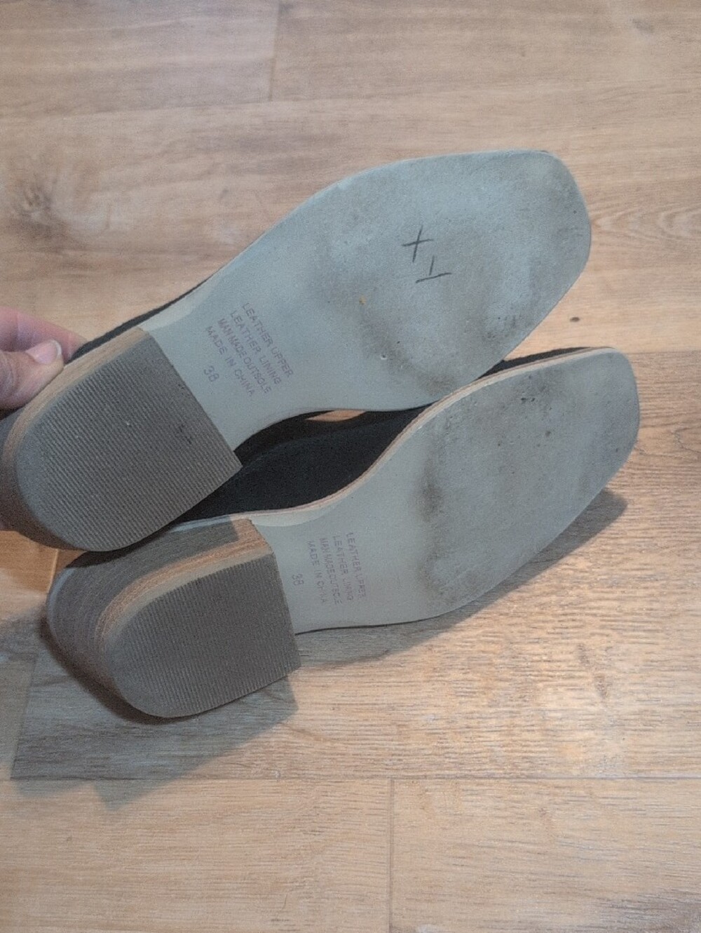 ANTHRO Silent D Black Suede Floral Slip-On Mules - Picture 6 of 9